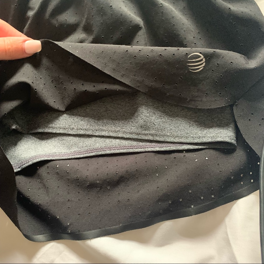 Mid Rise Running Shorts - Picture 2 of 3